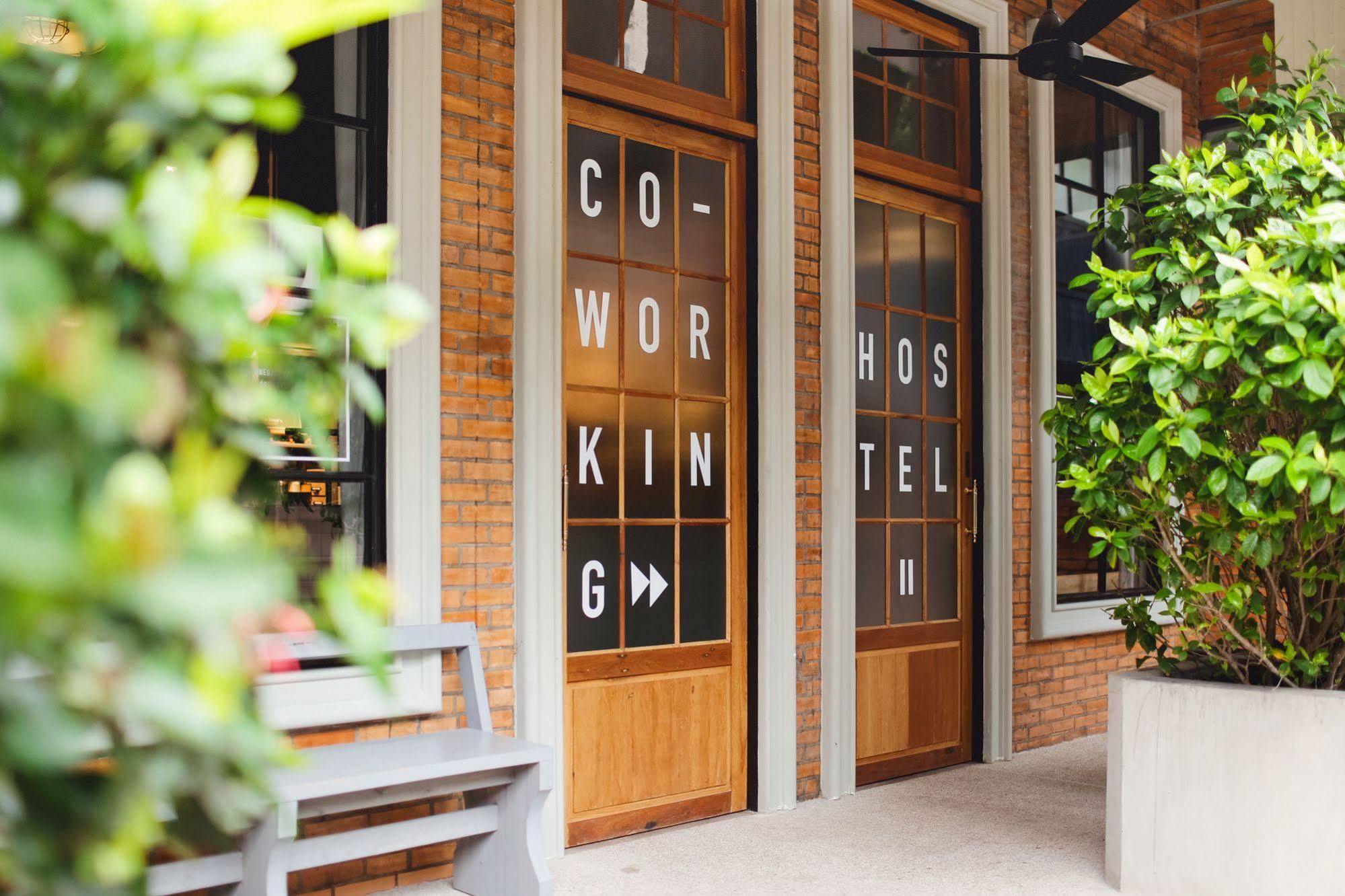 Oneday Hostel Sukhumvit 26 Bangkok Exterior foto